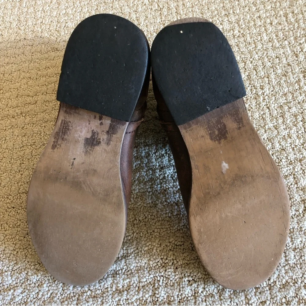 Women’s All Leather Boots - Picture 6 of 11